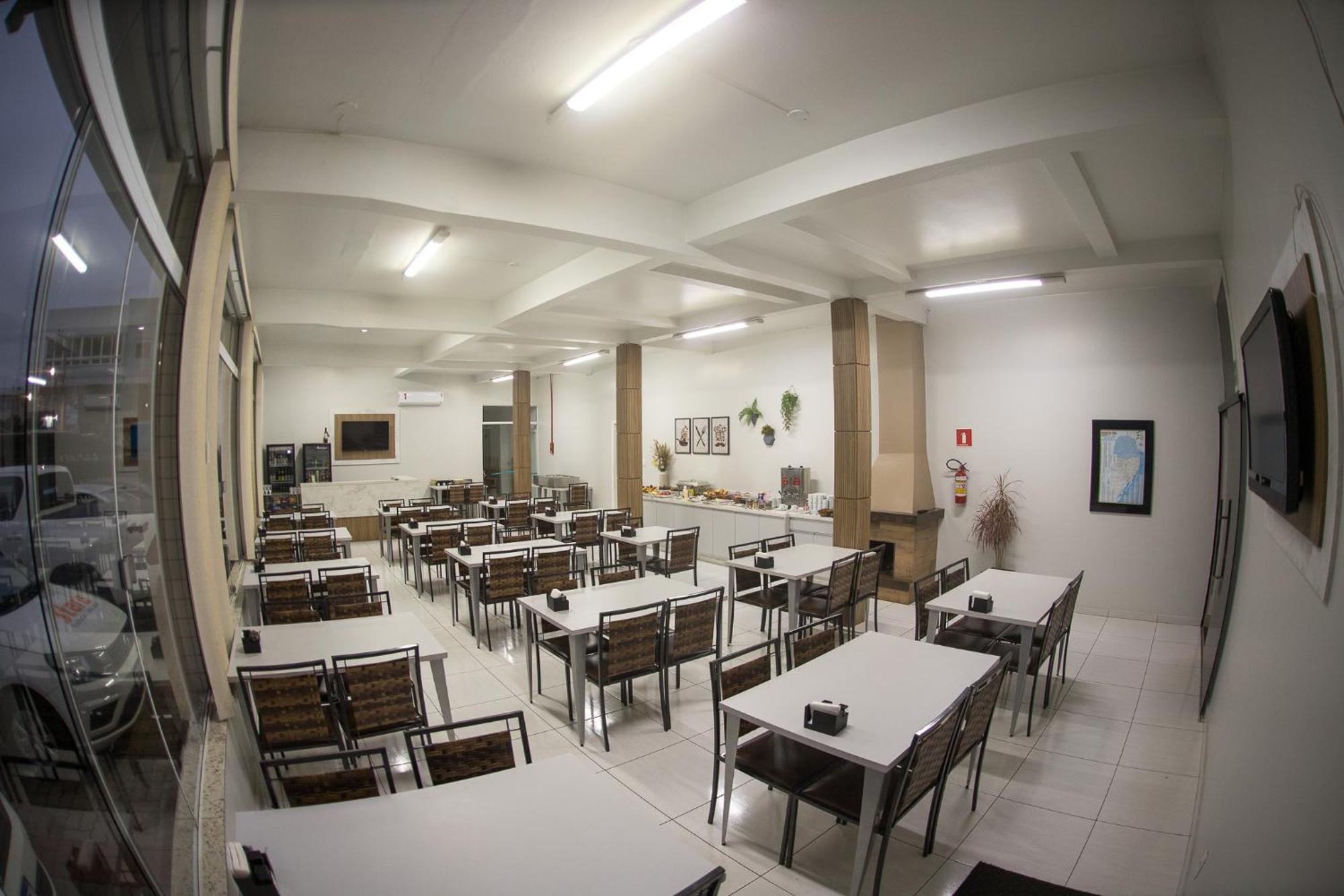 Hotel Fontana Tapejara  Экстерьер фото
